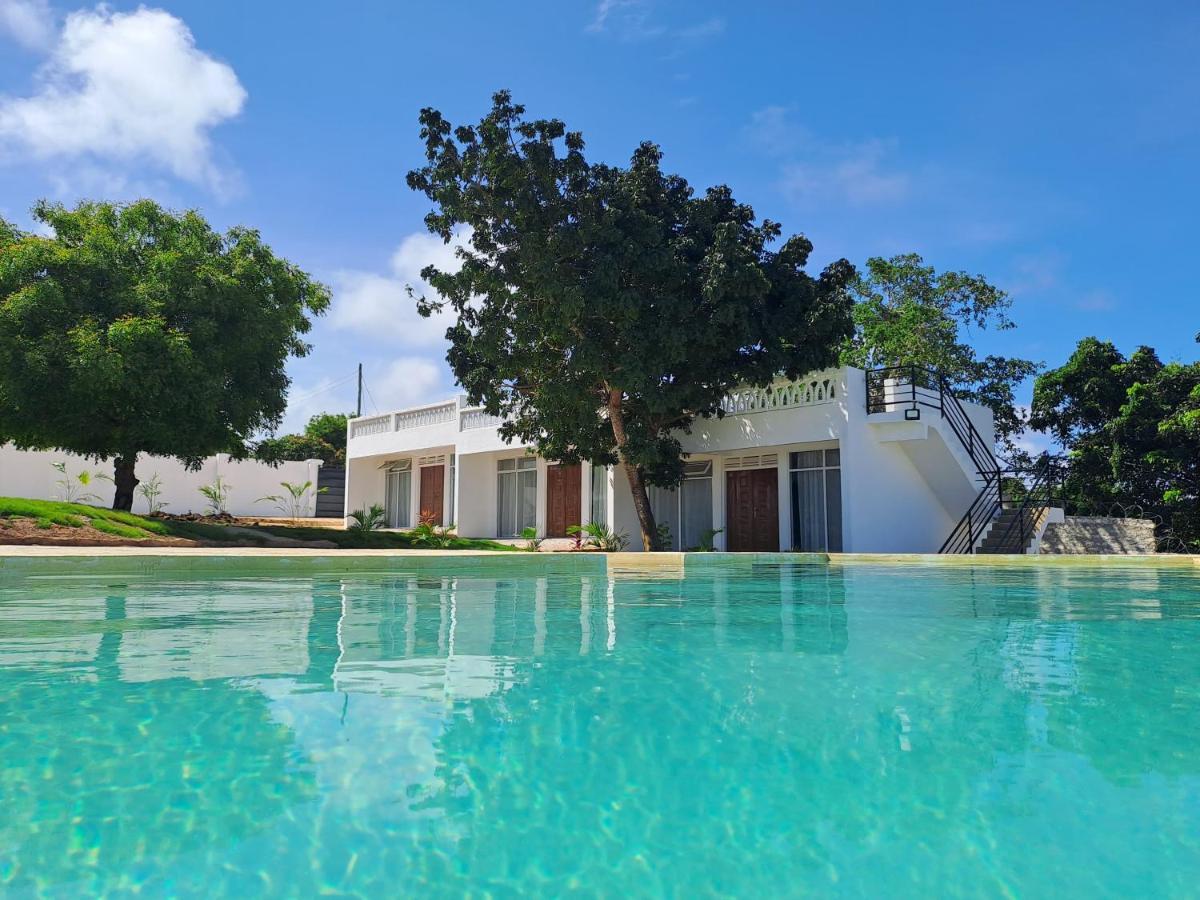 Cave Diani Holiday Apartments Diani Beach Exterior foto