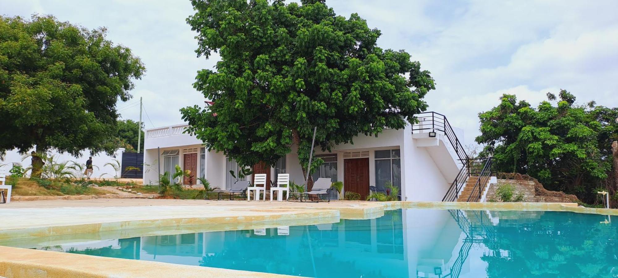 Cave Diani Holiday Apartments Diani Beach Exterior foto