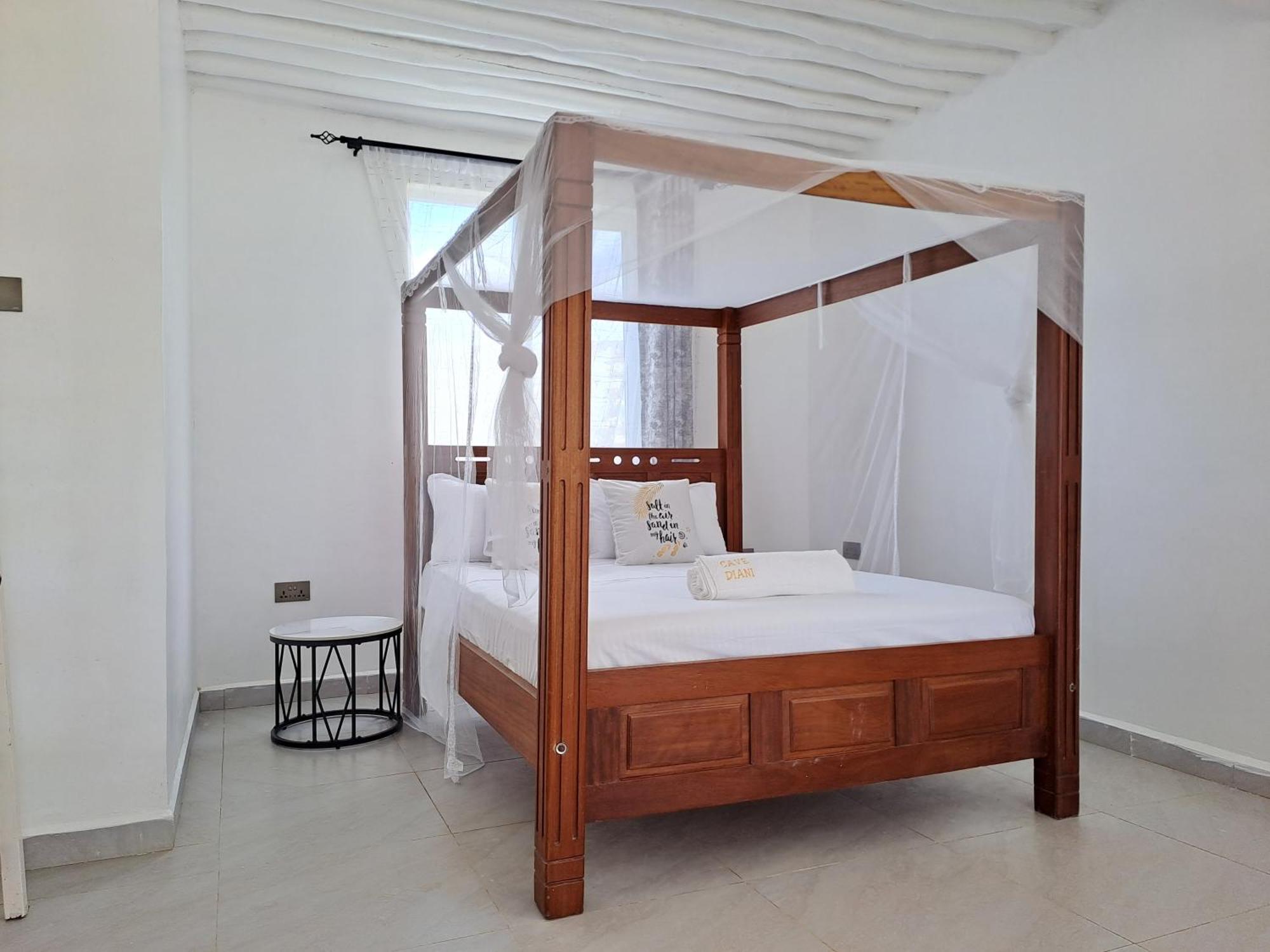 Cave Diani Holiday Apartments Diani Beach Exterior foto